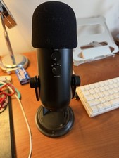 Blue Yeti USB Condenser Microphone Black Desktop Stand Mute Gain Volume Control