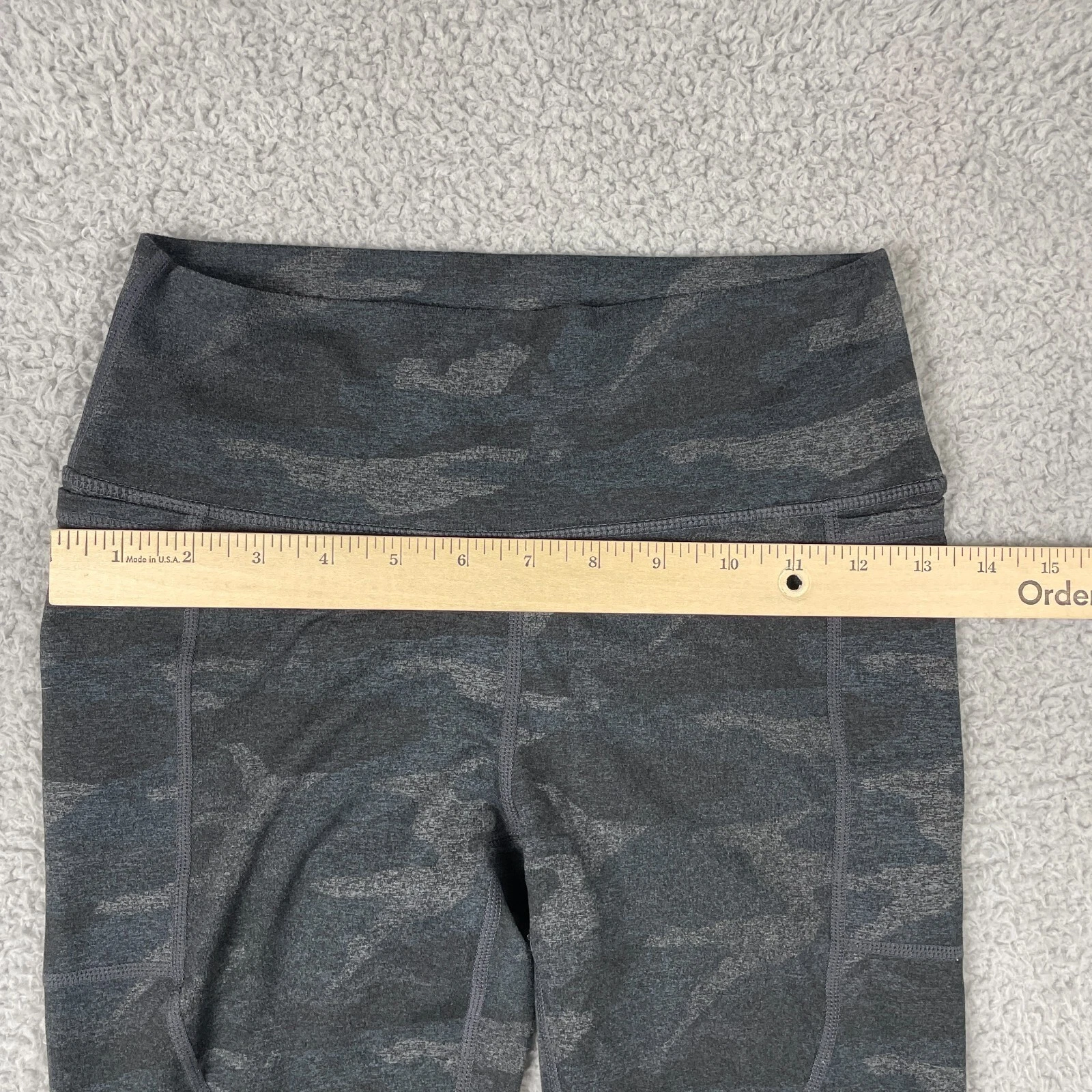 vuori camo clean elevation yoga wicking high rise leggings