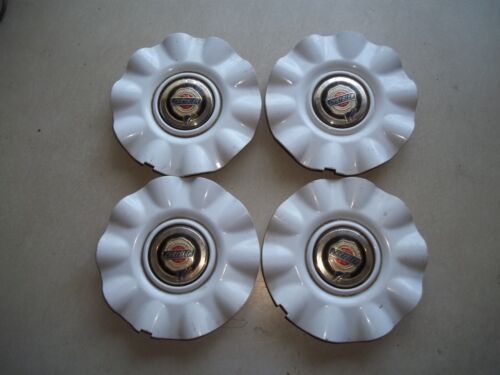 97-00 Chrysler Sebring Hubcap Rim Center Hub Cap Wheel Lug Cover OEM USED WHITE