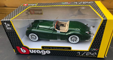 Burago British Racing Green jaguar XK12. 1951 car 1:24 Scale Diecast Model.