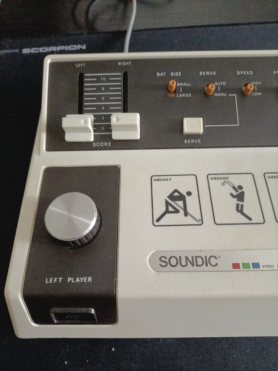 Console de jeu Sportsmaster modèle TVG901 Made in HongKong 1977 - Consoles