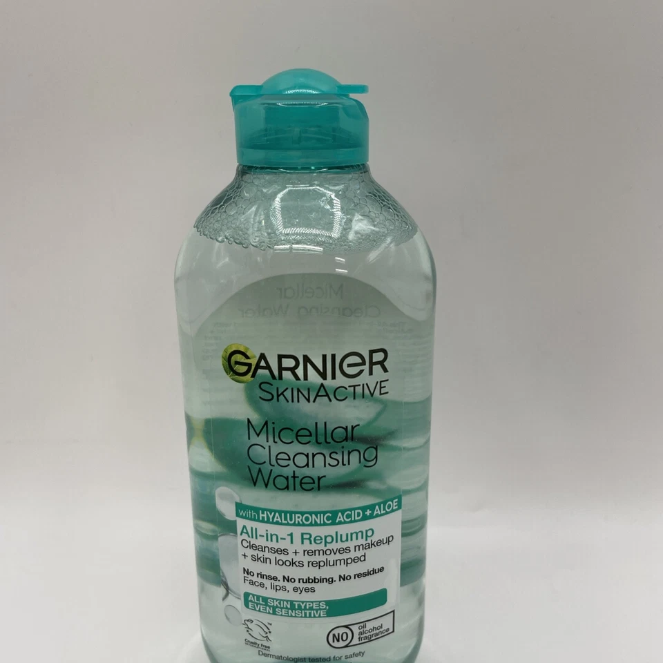 Agua micelar Garnier con ácido hialurónico limpiador facial y desmaquillante 1 paquete Foto 3 de 4