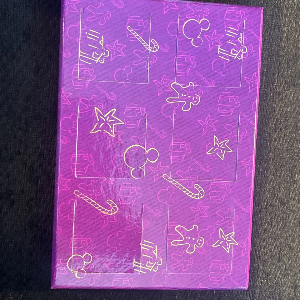 Набор значков Disney Christmas Chip an Dale Marie Aristocats 2010 Advent No2 LE 300 - Изображение 4 из 4