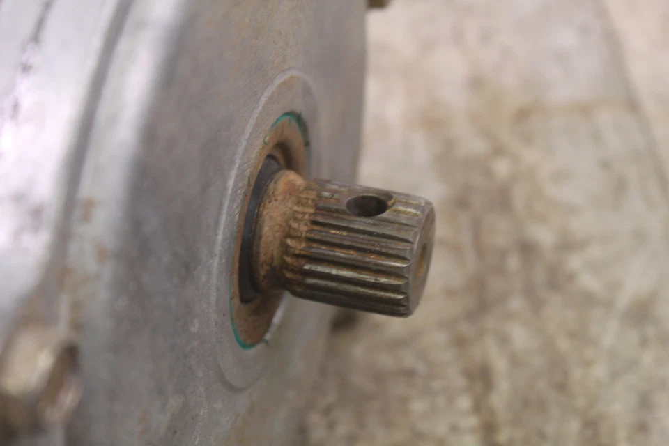 Polaris Magnum 500 1999 diferencial delantero Foto 4 de 4