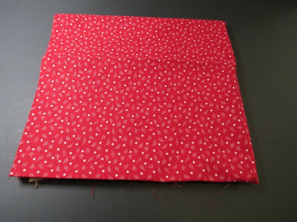 VTG Cotton Sewing Fabric Red Stars Burst Red White Patriotic 1 yd + 7" - Image 3 of 3