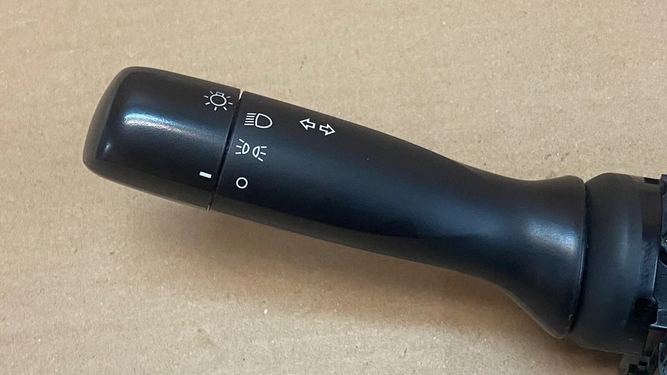 Genuine 2012 2013 2014 2015 2016 Scion tC Headlight Switch Turn Signal Foto 2 de 3