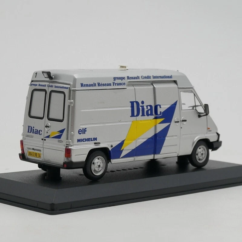 ixo 1:43 RENAULT Master B120 Team Diac 1992 Diecast Car Model Toy Vehicle Foto 4 de 4