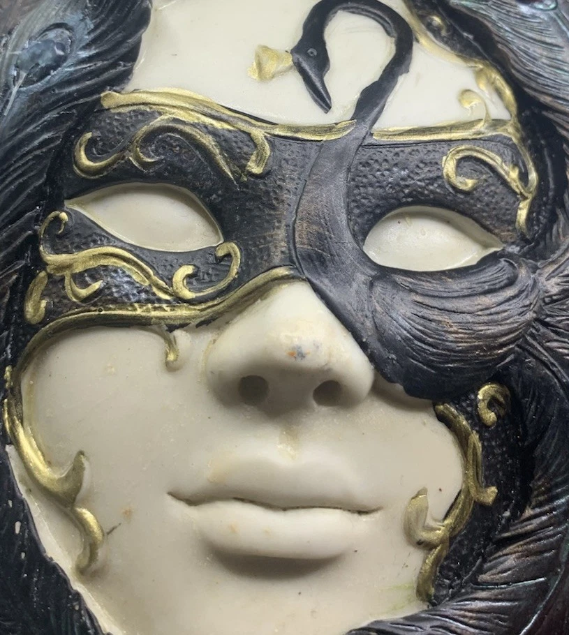 Design Toscano Masquerade Carnivale Countess Barletta Mask Wall Sculpture 13” YR - Image 2 of 4
