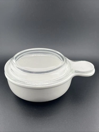 Vintage Corning Ware P-150-B 15 Oz Grab It Dish & Pyrex Lid