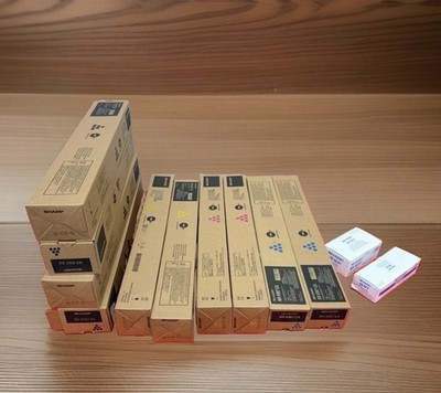 LOT OF 10 Sharp MX-61NT-BA MX-61NT-CA MX-61NT-MA MX-61NT-YA Toners NEW w STAPLES
