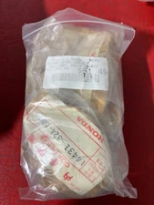 14431-324-000 HONDA ARM, VALVE ROCKER NEW OLD STOCK