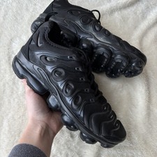 Nike Air Vapormax Plus Triple Black Uk10