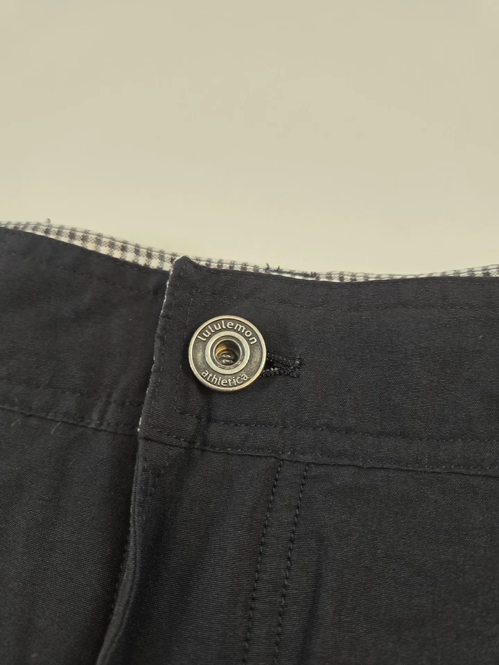 Pantalones Cortos Lululemon Para Hombre 36 Negro Chino Golf Elastizados Informales Comisión Oxford Foto 3 de 4