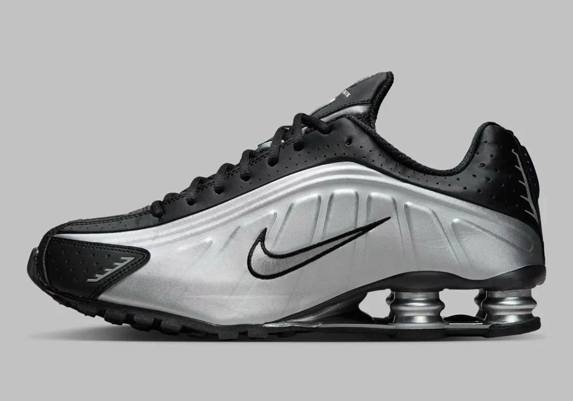 Nike Shox R4 Metallic Silver Black for Sale | Authenticity Nike Shox R4 Metallic Silver Black for Sale | Authenticity