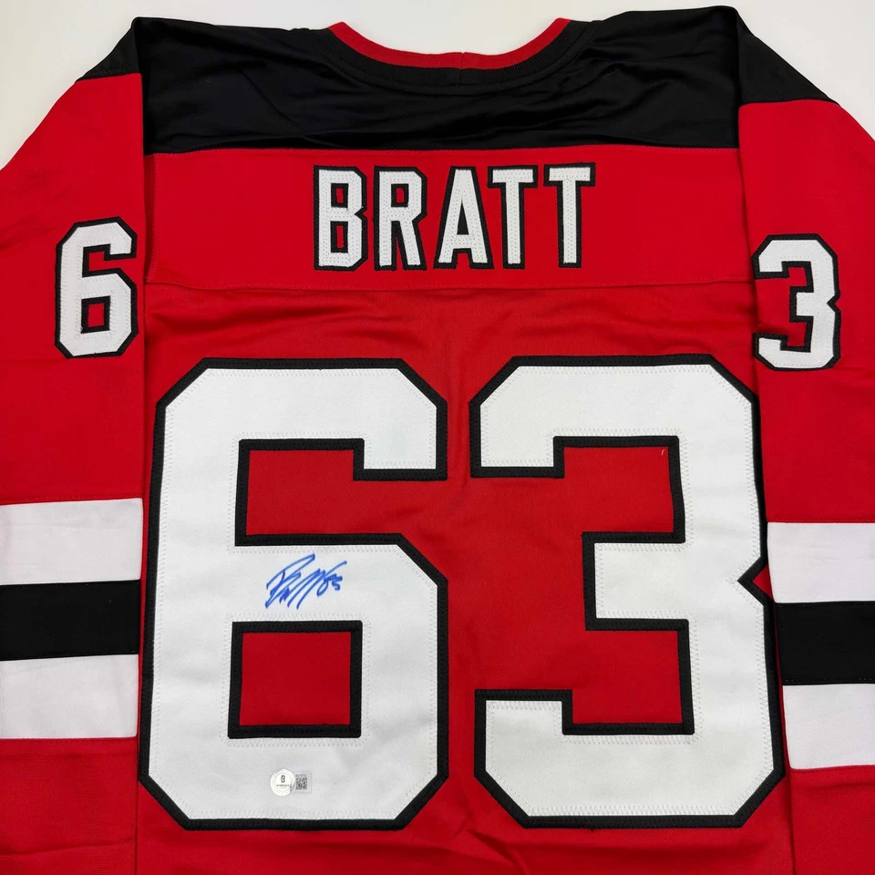 Autographed/Signed Jesper Bratt New Jersey Red Hockey Jersey Beckett BAS COA - Image 2 of 4