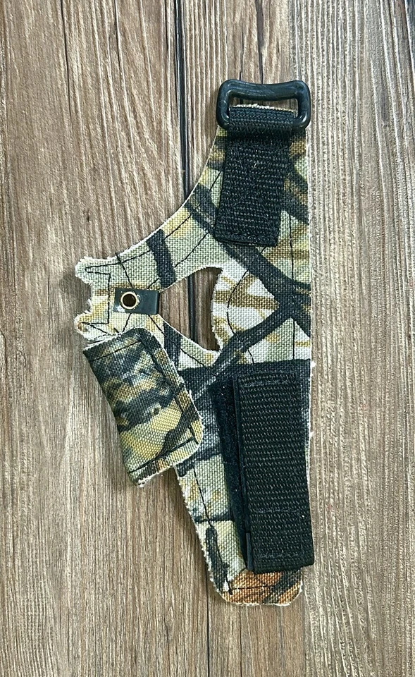 Winn Archery C-10 Free Flight Replacement Glove - X-Small - Right Hand - New - Image 2 of 4