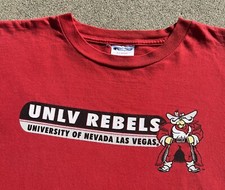 Vintage 90s 00s UNLV Runnin Rebels Mascot Logo T-Shirt Size XL