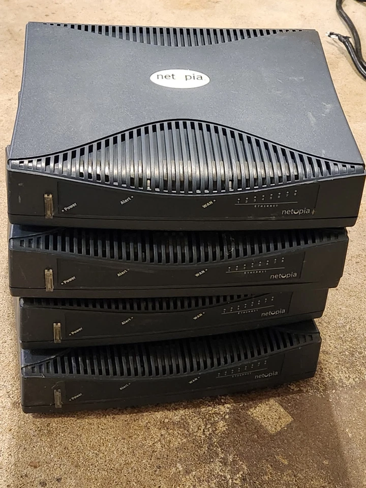 Lot of (4) Netopia R5300 T-1 Wired Routers | 8-Port 10/100 Untested - Image 1 of 1