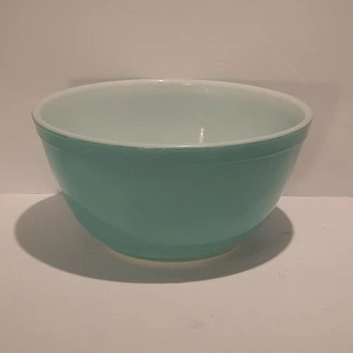 Oyrex Small Turquoise Blue Bowl 1.5 L Made In USA