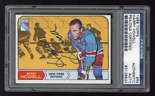 1968 Topps #69 Harry Howell PSA PSA/DNA Autograph New York Rangers HQ Auto Card