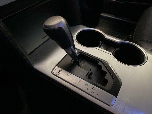 Floor shift toyota