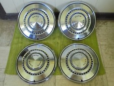 73 74 75 76 Ford Hub Caps 15 Set Of 4 Wheel Covers Hubcaps 1973 1974 1975 1976