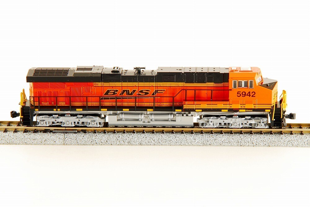 KATO カトー　USA GE ES44AC BNSF N GE ES44AC BNSF “Swoosh” – Kato USA Online Store