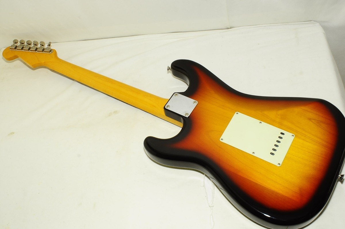 Fender Japan Stratocaster Original custom body Electric Guitar Ref Fender Japan Stratocaster Original custom body Electric Guitar Ref