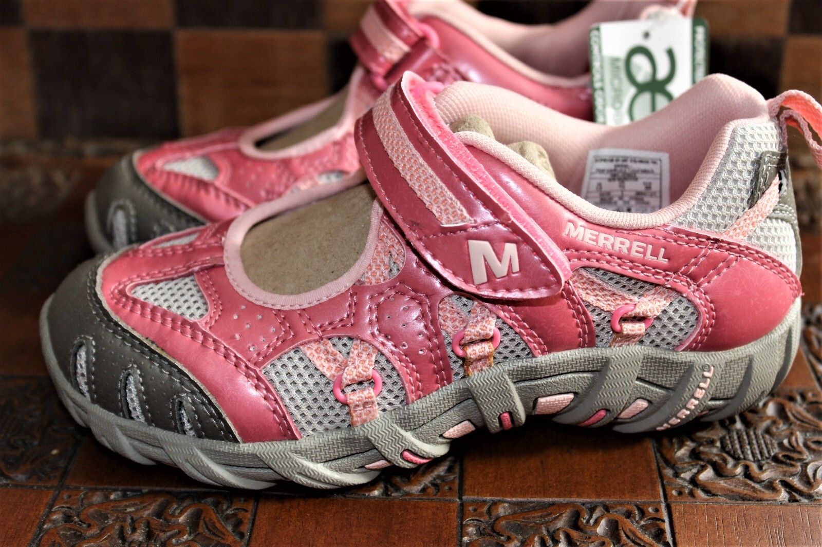 Scarpe MERRELL Waterpro Jump bambini rosa fragola taglia UK 11 USA 12 EURO 30 18 cm