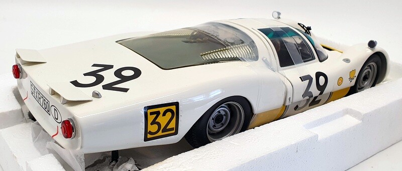 1/18 PMA ポルシェ 906 LH 1966 ル・マン クラス優勝