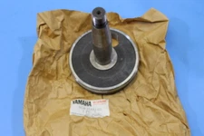 NOS YAMAHA ET300 EC340 ET340 CRANK 4 PART# 8G8-11442-00