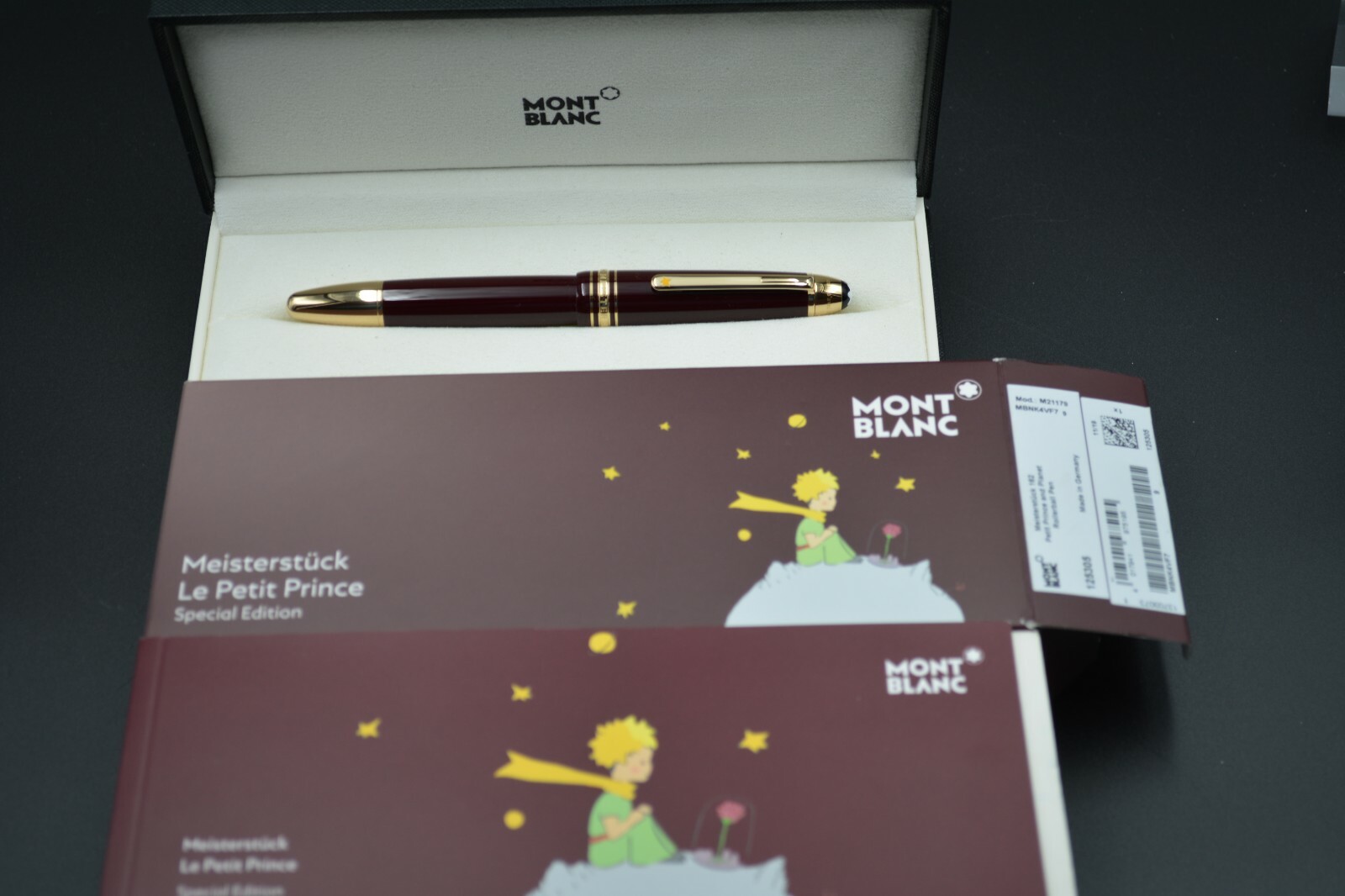 Thumbnail - Montblanc Rollerball Le Petit Prince And Planet Pen Legrand 162 125305