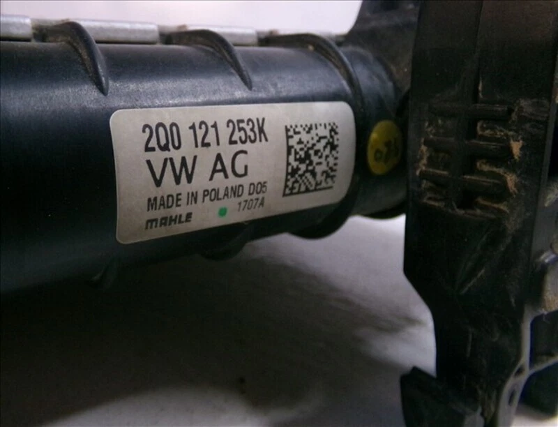 2Q0 121 253K 水散热器适用于 SEAT IBIZA 1.0 TSI MODELO FR 2017- 2017 90089 — 第 4/4 张图片