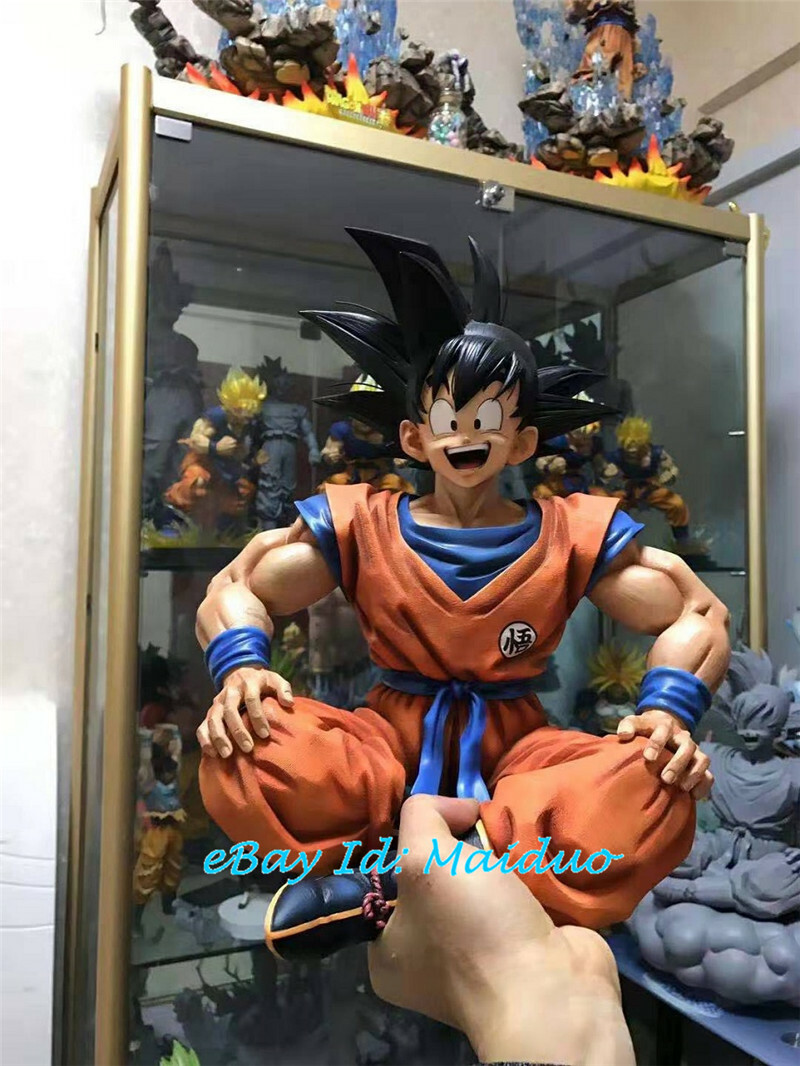 Figurine Dragon Ball Z Son Goku – 18 Cm – Tenue Chemise – Collection