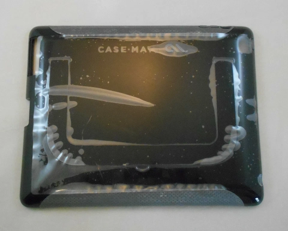 Case-Mate POP! Hard Case for iPad (3rd Gen) Black/Gray - Image 3 of 4