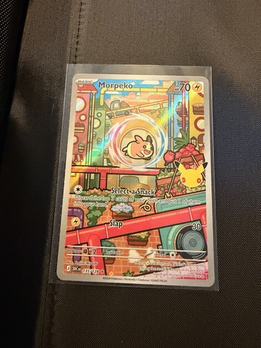 Morpeko 135/128 Me: 30th Celebration Holo