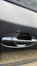 Porte avant et accessoires Toyota URBAN CRUISER