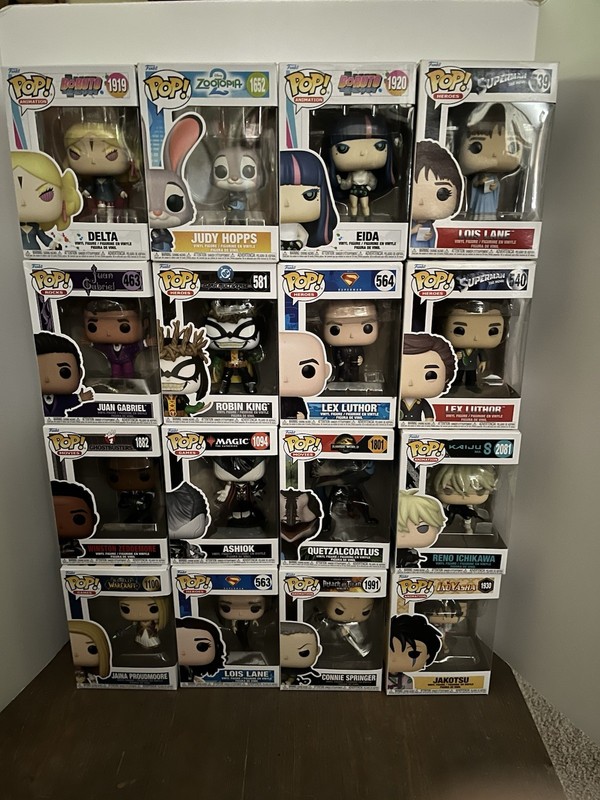 Pop Funko! Vinyl: Lot of 16 Assorted Figures