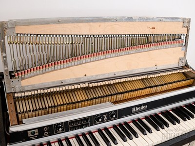 1980 Rhodes Suitcase 73 Mk II Vintage Electric Piano w/ Janus