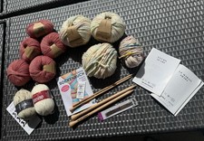 Wolle Set u.a. We Are Knitters, Stricknadeln,...