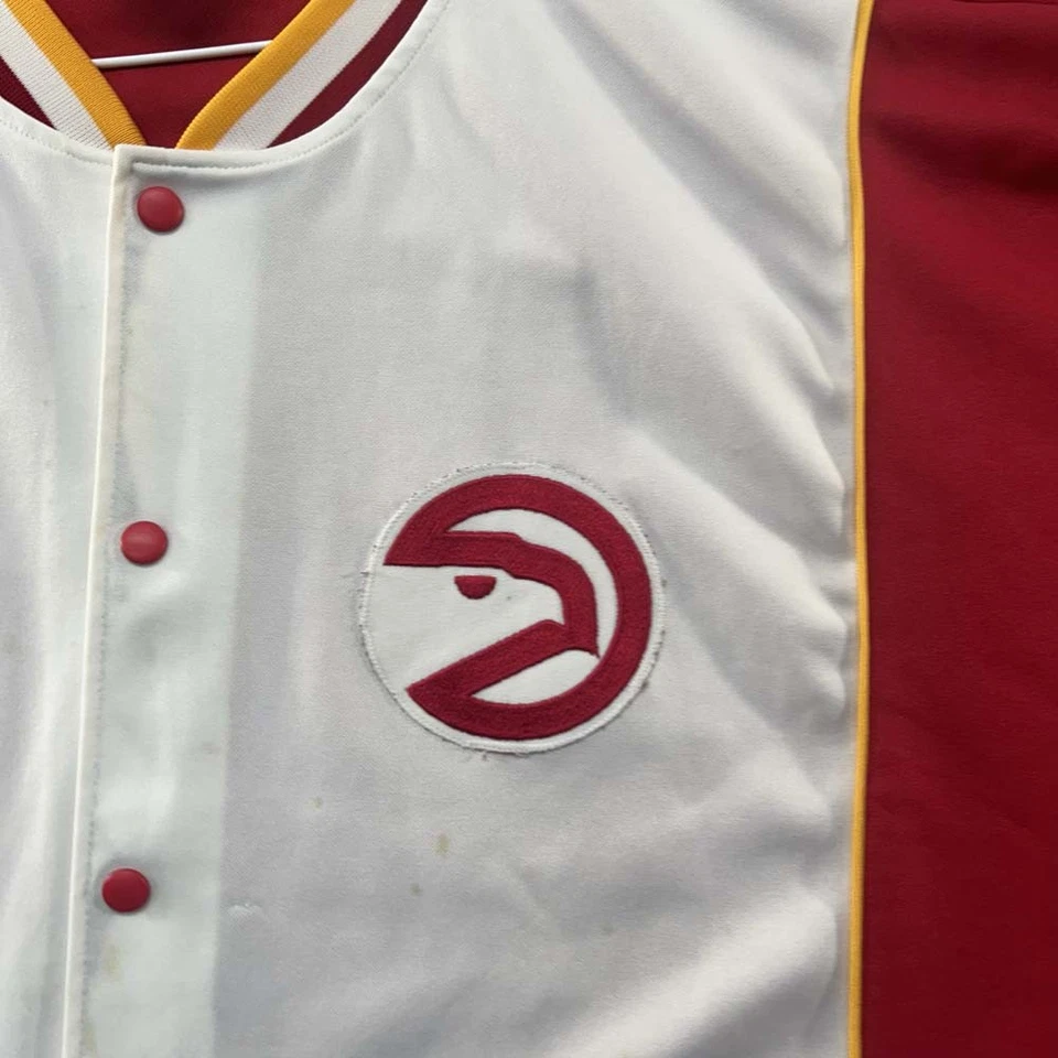 Camiseta de Colección Atlanta Hawks Majestuosa Abotonada Para Hombres 2XL 80s 90s Calentamientos Foto 4 de 4