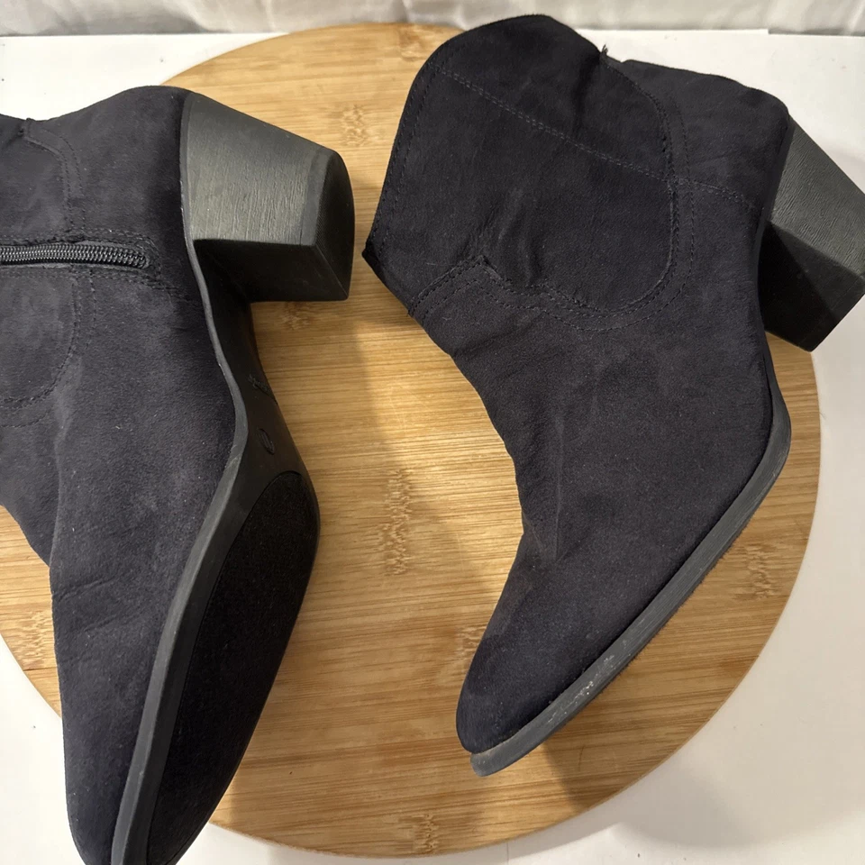 Botas para mujer descoloridas gris gloria plateadas botas al tobillo talla 11 punta redonda bota de tracción Foto 4 de 4