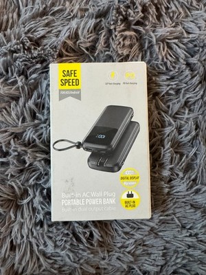 Portable Power Bank Built-In AC Wall Plug PD SCP Fast Charging Display