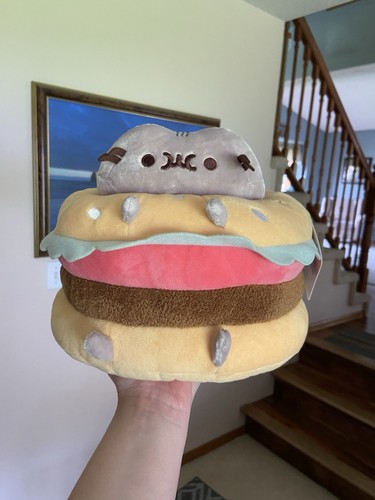 Pusheen Burger Plush 2020 Hamburger Cat IT'SUGAR Exclusive Rare HTF NWT