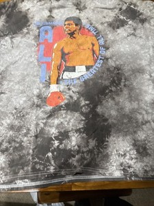 muhammad ali shirt large