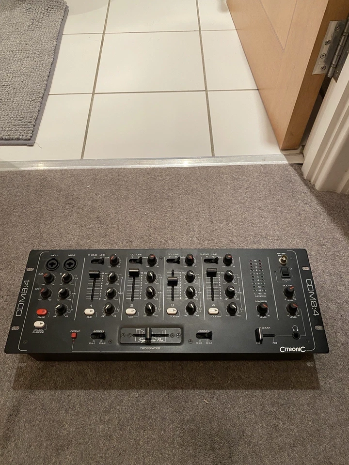 Citronic cdm8:4 USB 4-channel DJ mixer - Image 4 of 4