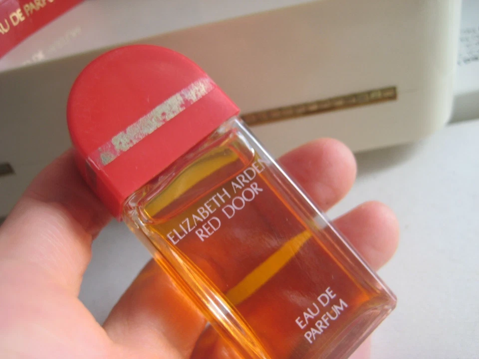 🎁 Lote de 3 piezas vintage mini EDP EDT splash Elizabeth Arden Red Door eau de parfum Foto 2 de 4