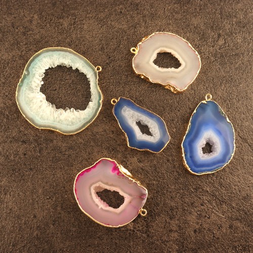 Lot De 4 Tranches De Géode Rose Druzy Avec Attaches Plaquées Or - Pour Création De Bijoux