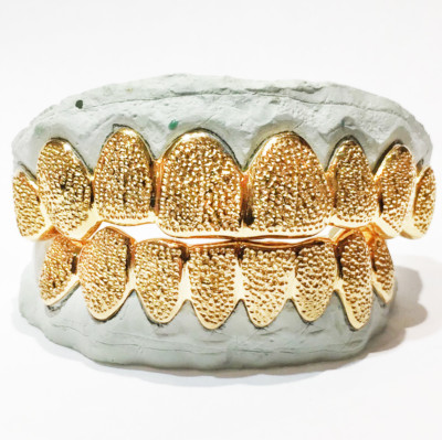 Massiver 10K 14K Gelbgold Diamant Staubschliff passgenau handgefertigter Grill Grillz