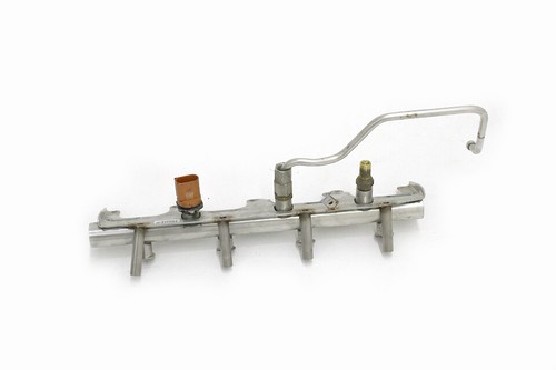 VW Audi Seat Kraftstoffverteiler 06F133317L Einspritzleiste Injektor 2.0 TSI